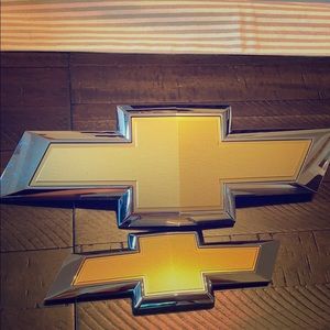 Chevy bow ties off 2020 Tahoe